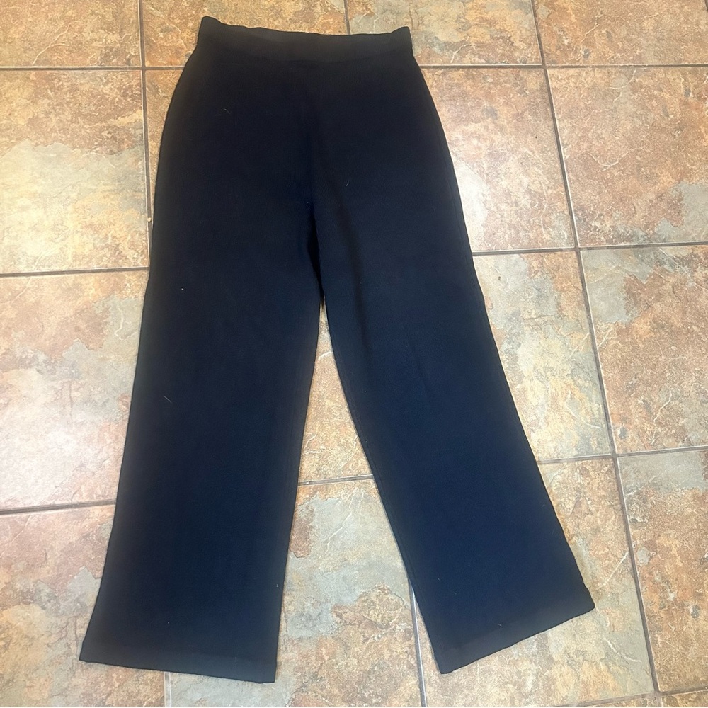 ST JOHN Black Santana Knit Elastic Waist Pants Quiet Luxury Fall Cosy